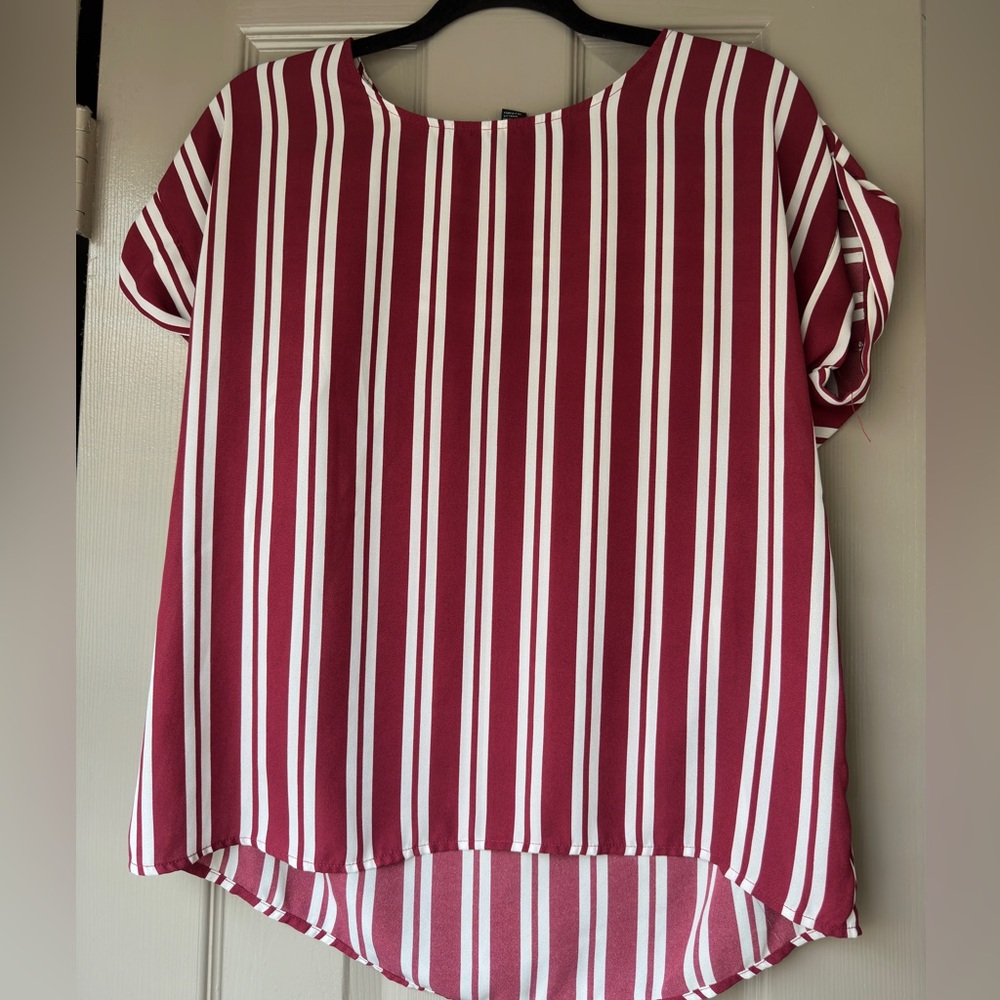 Forever 21 red and white blouse